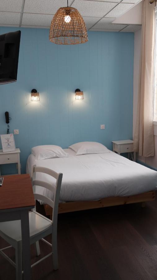 Hotel Le Colibri エクスレバン エクステリア 写真