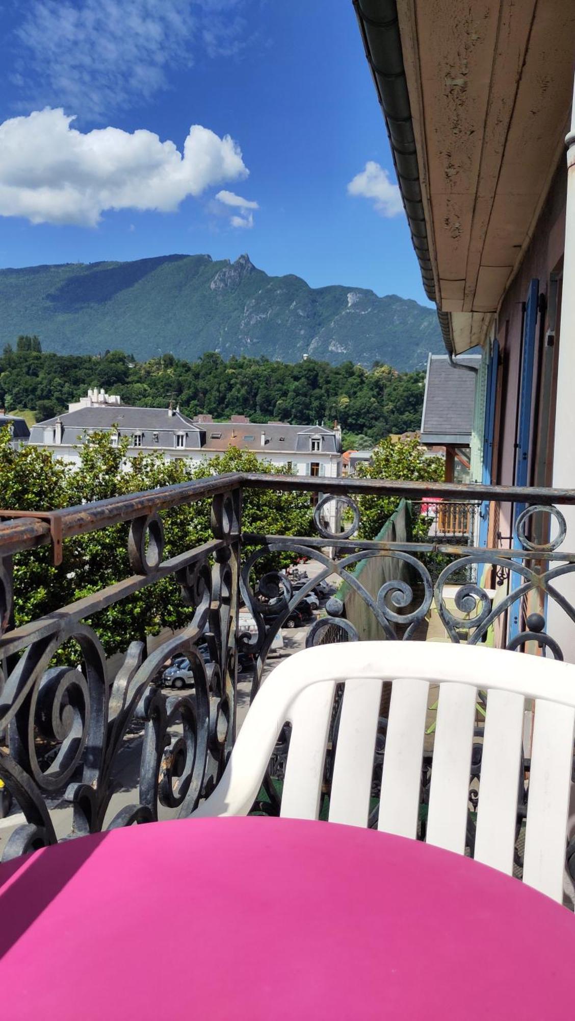 Hotel Le Colibri エクスレバン エクステリア 写真